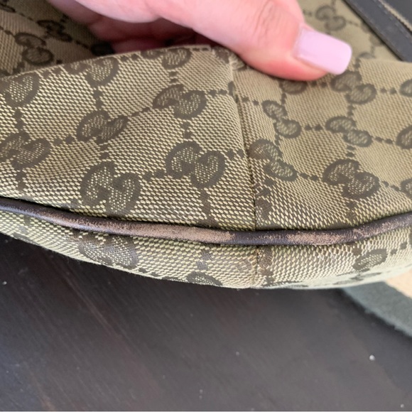 Gucci vintage monogram crossbody bag - Picture 8 of 13